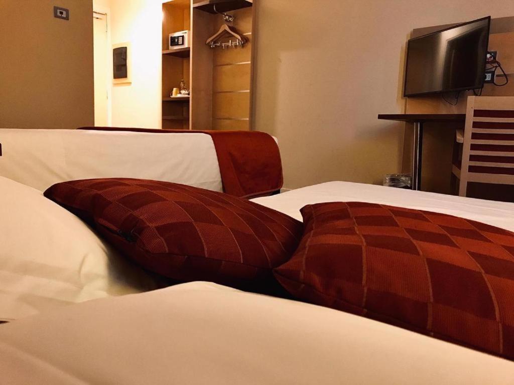 The Bergamo West Motel Mozzo Ngoại thất bức ảnh